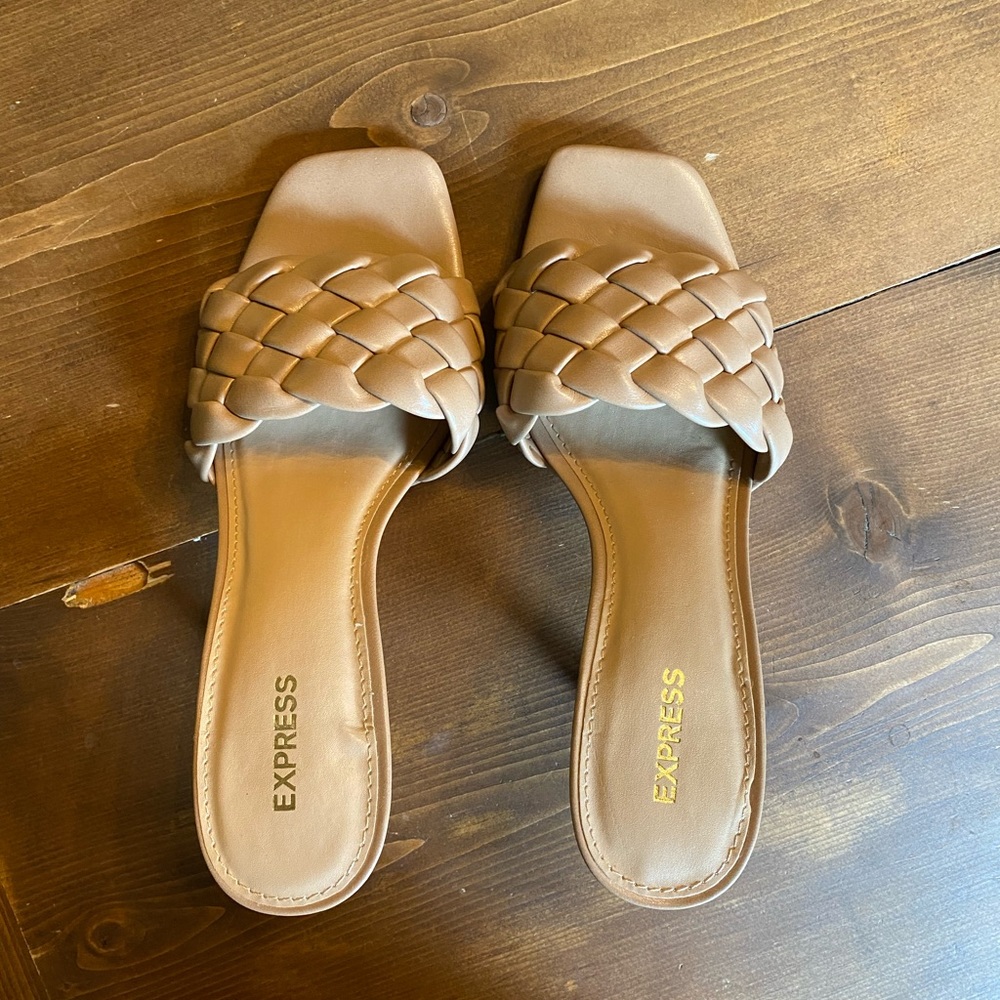 Slide Sandals with Woven Detail